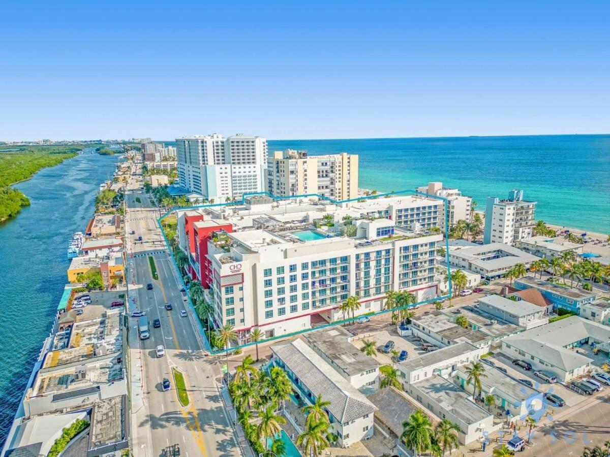 Rooftop Pool - Hollywood Beach Boardwalk Exterior foto