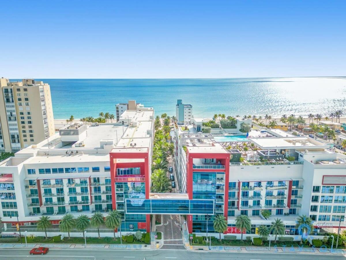 Rooftop Pool - Hollywood Beach Boardwalk Exterior foto