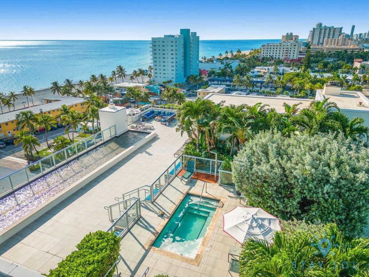 Rooftop Pool - Hollywood Beach Boardwalk Exterior foto